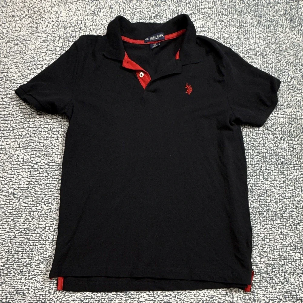 U.S. Polo Assn. Unisex Kids XXL (18) Black/Red Short Sleeve Logo Polo Shirt